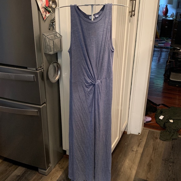 Gap knot gathered jersey dress. Preowned. Very good shape.‎ - Picture 1 of 5